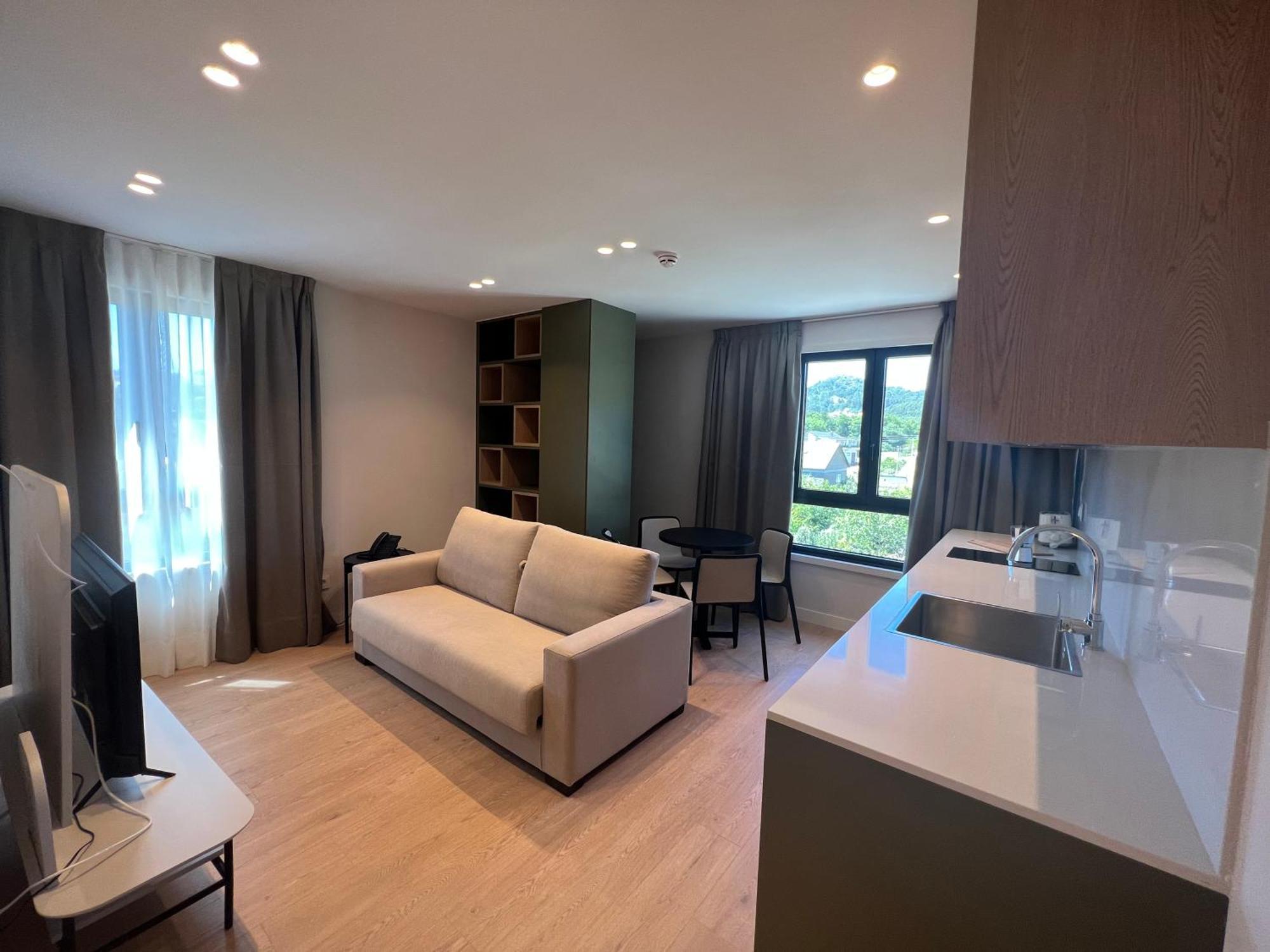 Hotel H4 Cangas 3 Superior Luaran gambar