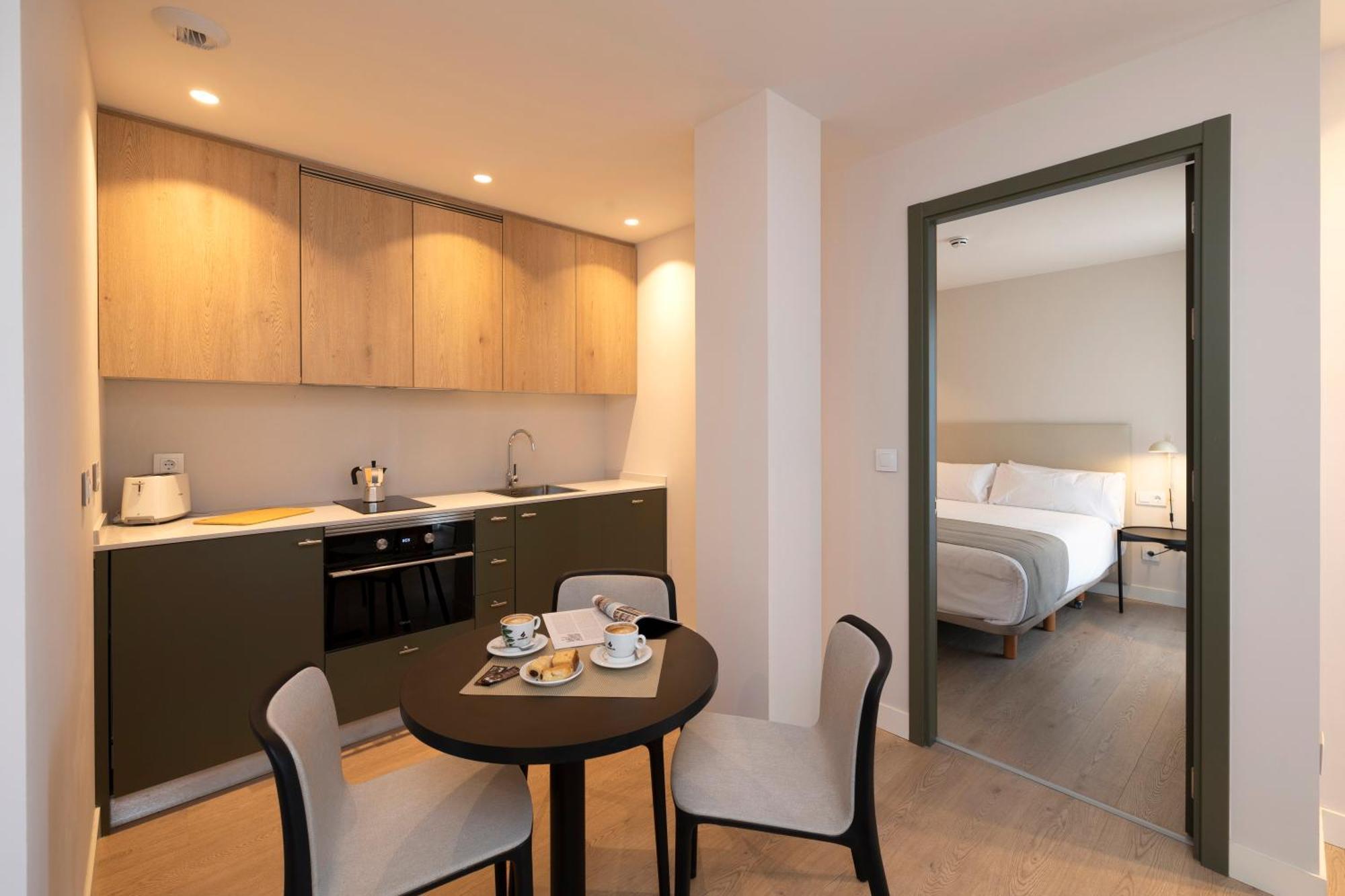 Hotel H4 Cangas 3 Superior Luaran gambar